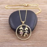 Colar com Pingente Dois Filhos Banhado em Ouro 18k - Imagem 3