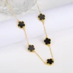 Colar de Trevo Preto Banhado em Ouro 18k - Imagem 4