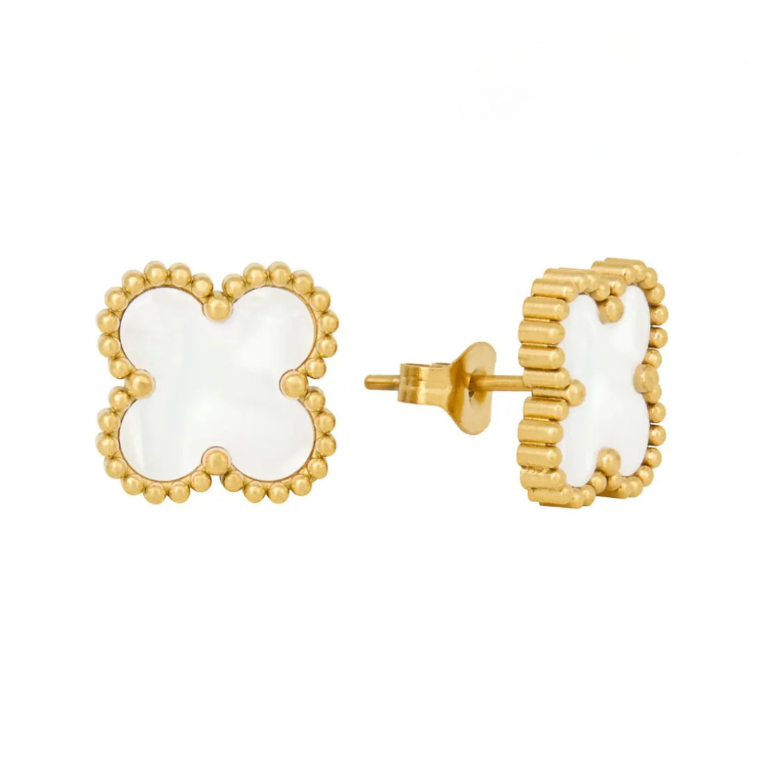 Design sem nome (49) Brinco de Trevo Branco Banhado em Ouro 18k - Imagem 1