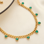 Colar Corações com Esmeralda Banhado a Ouro 18k - Imagem 4