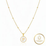 Colar Inicial Madrepérola Banhado em Ouro 18k